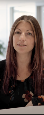 Jennifer LYON